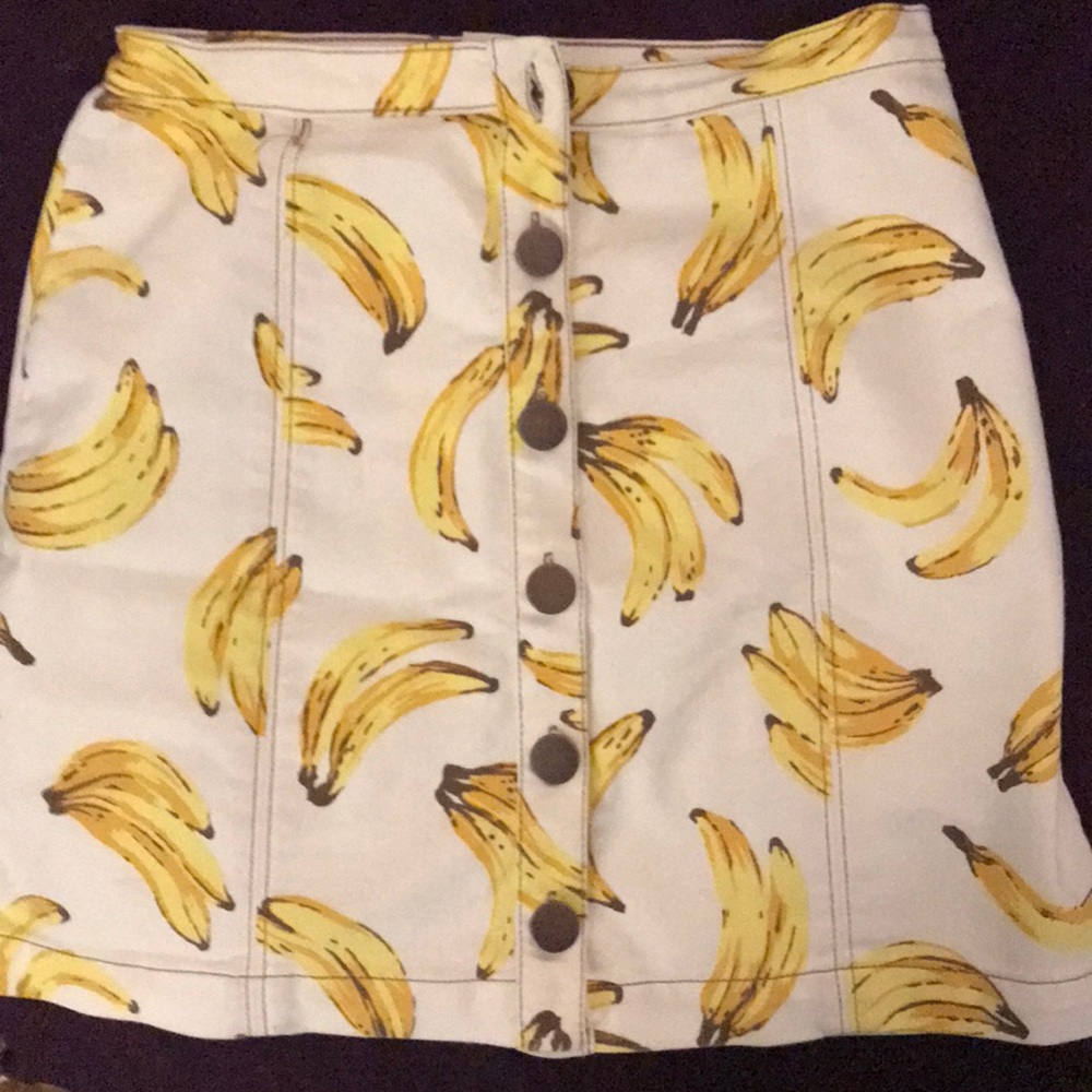 Banana pencil mini skirt